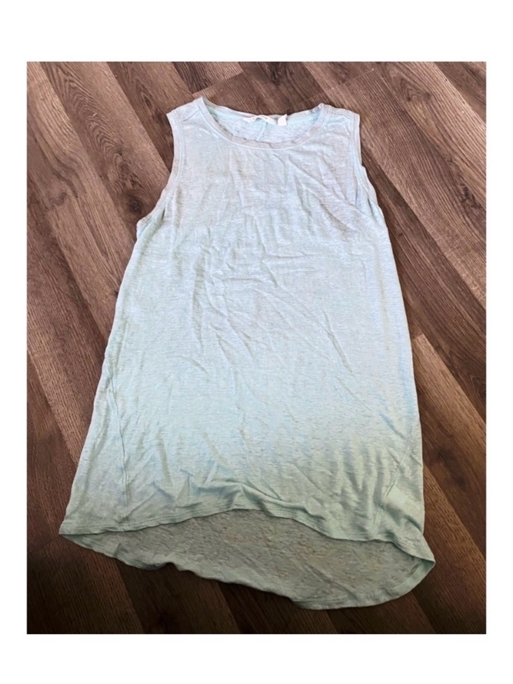 ATHLETA Blue Shimmer Linen Active Tank Top - Picture 3 of 6